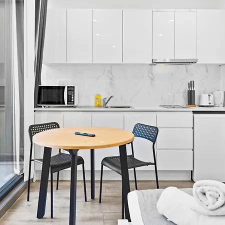 Burwood 1Br Steps To Train Station Shopping Apartment Sydney Exterior photo